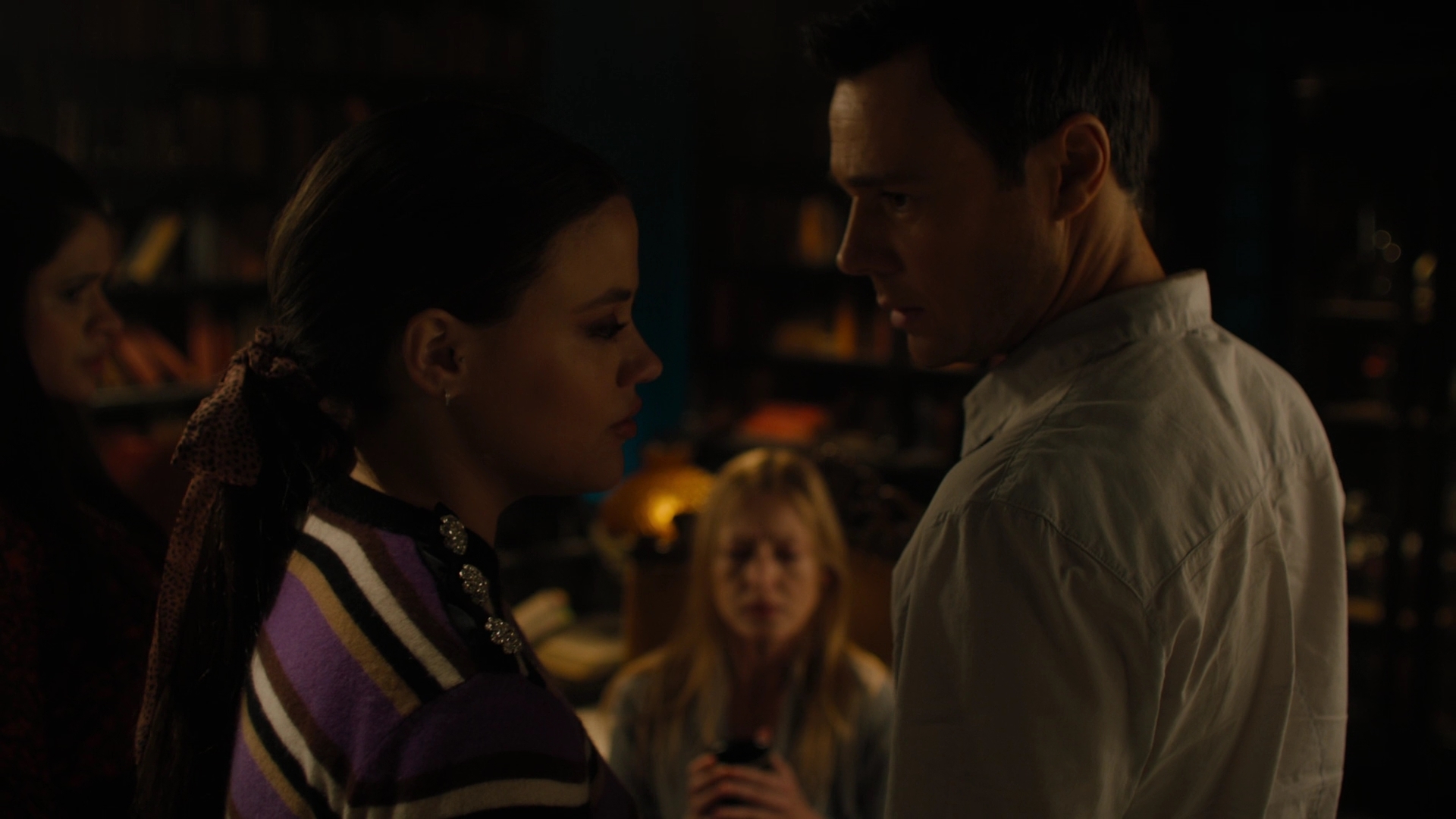 Charmed-Online-dot-nl_Charmed2x12NeedsToKnow0793.jpg