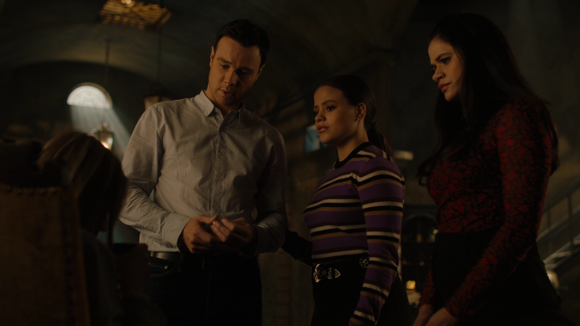 Charmed-Online-dot-nl_Charmed2x12NeedsToKnow0798.jpg
