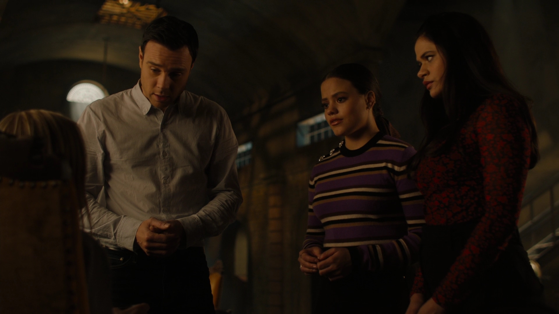 Charmed-Online-dot-nl_Charmed2x12NeedsToKnow0803.jpg
