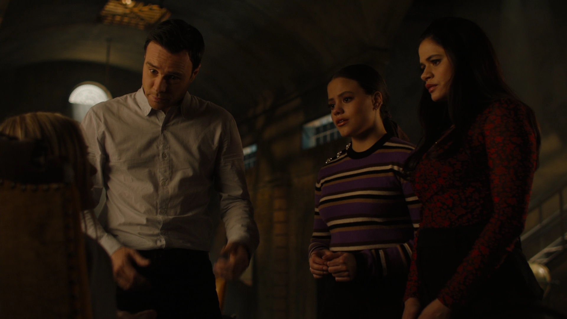 Charmed-Online-dot-nl_Charmed2x12NeedsToKnow0805.jpg