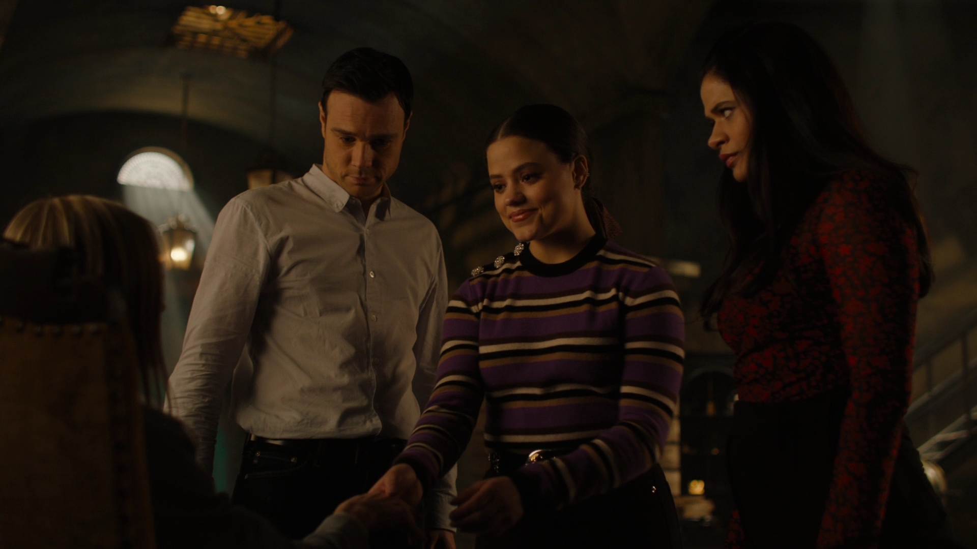 Charmed-Online-dot-nl_Charmed2x12NeedsToKnow0815.jpg