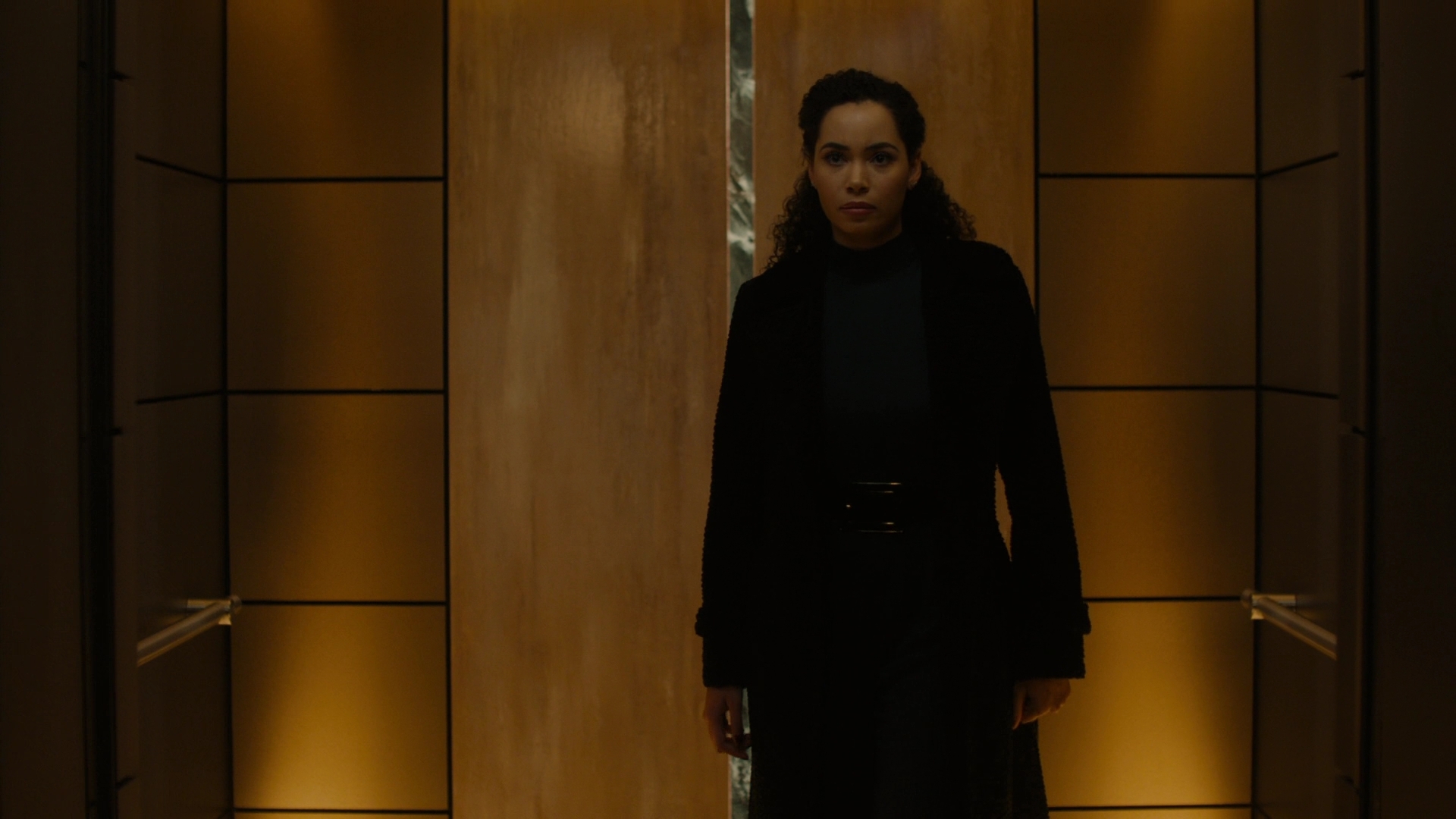 Charmed-Online-dot-nl_Charmed2x12NeedsToKnow0918.jpg