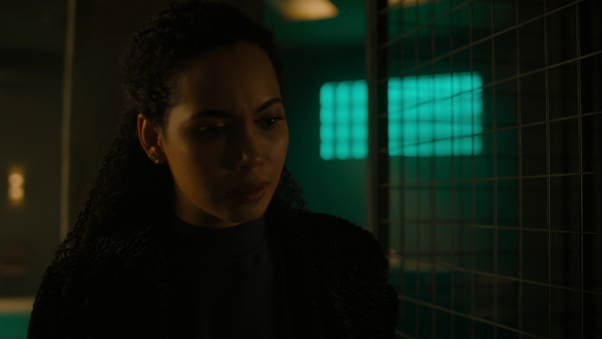 Charmed-Online-dot-nl_Charmed2x12NeedsToKnow0937.jpg