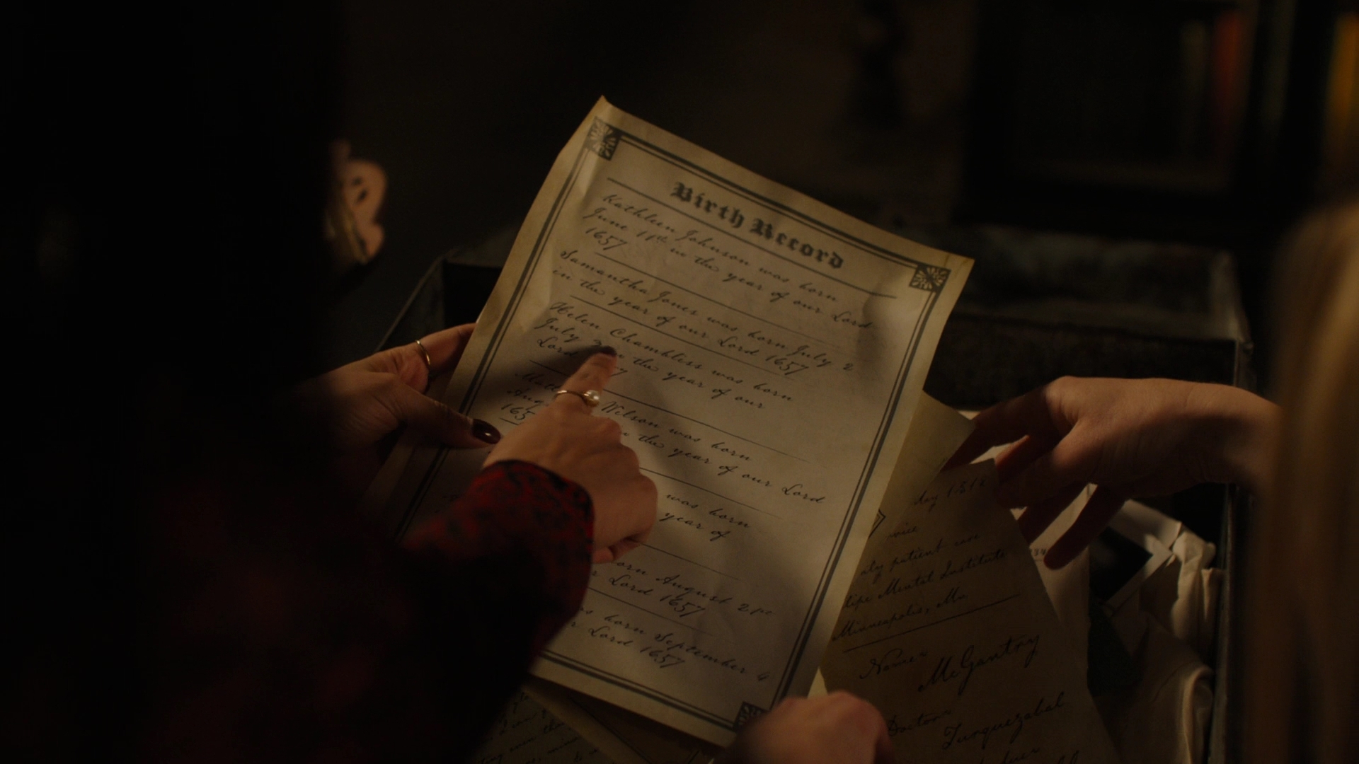 Charmed-Online-dot-nl_Charmed2x12NeedsToKnow1009.jpg