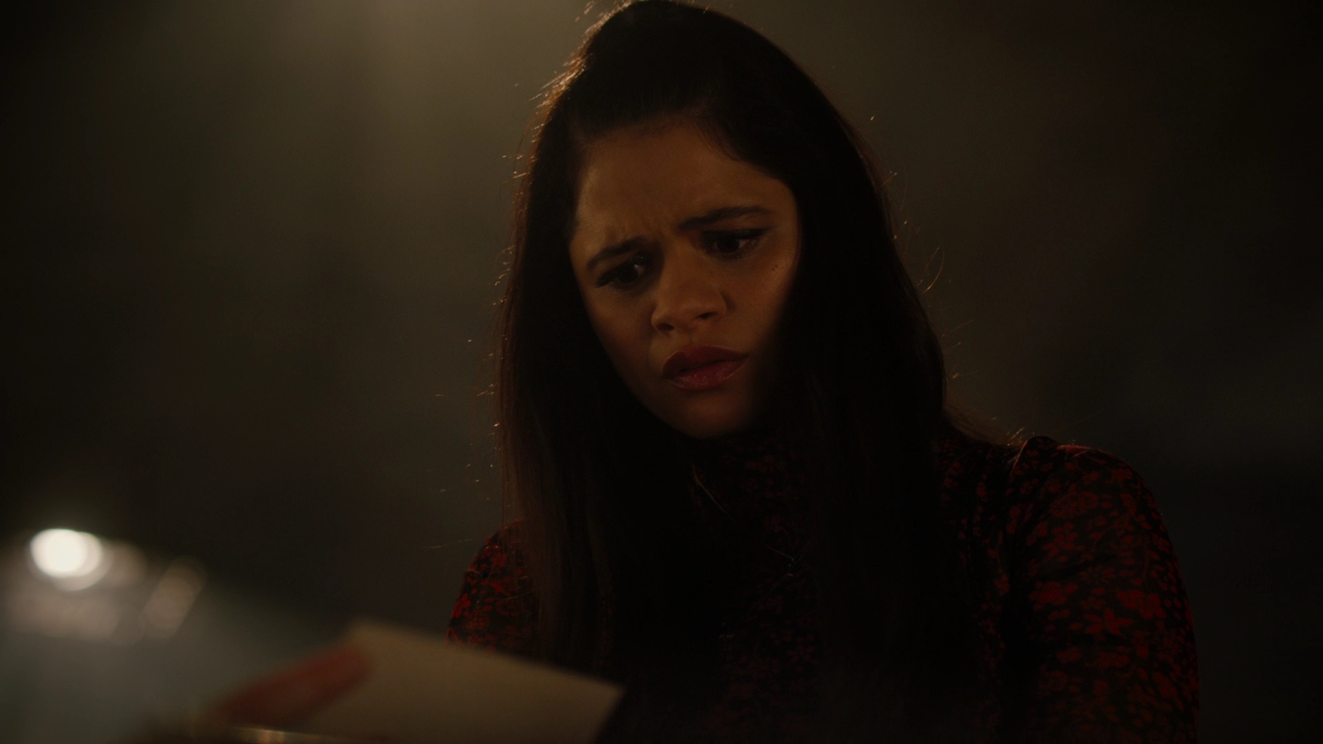 Charmed-Online-dot-nl_Charmed2x12NeedsToKnow1021.jpg