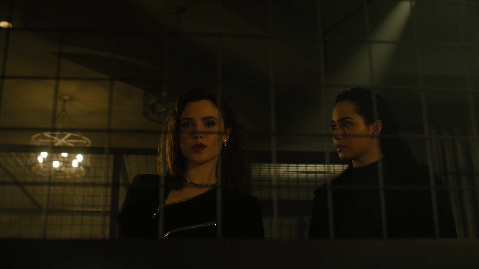 Charmed-Online-dot-nl_Charmed2x12NeedsToKnow1131.jpg