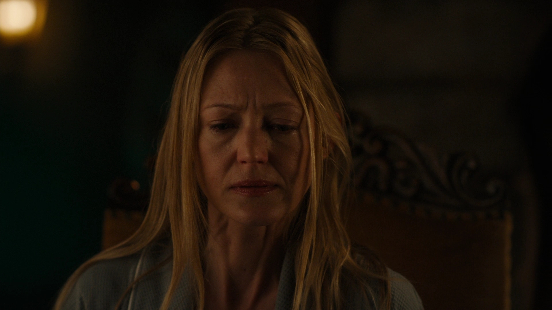 Charmed-Online-dot-nl_Charmed2x12NeedsToKnow1233.jpg