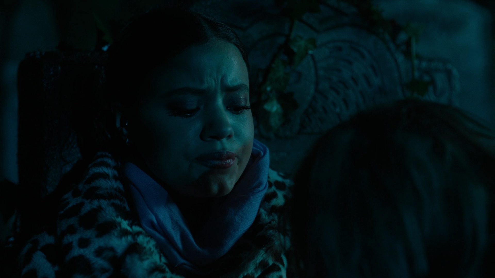 Charmed-Online-dot-nl_Charmed2x12NeedsToKnow1801.jpg