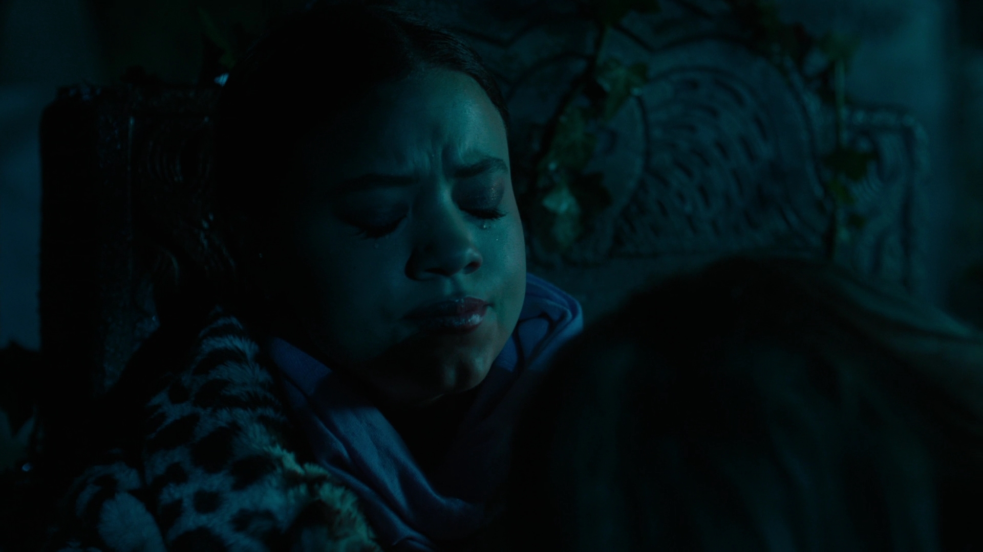Charmed-Online-dot-nl_Charmed2x12NeedsToKnow1803.jpg