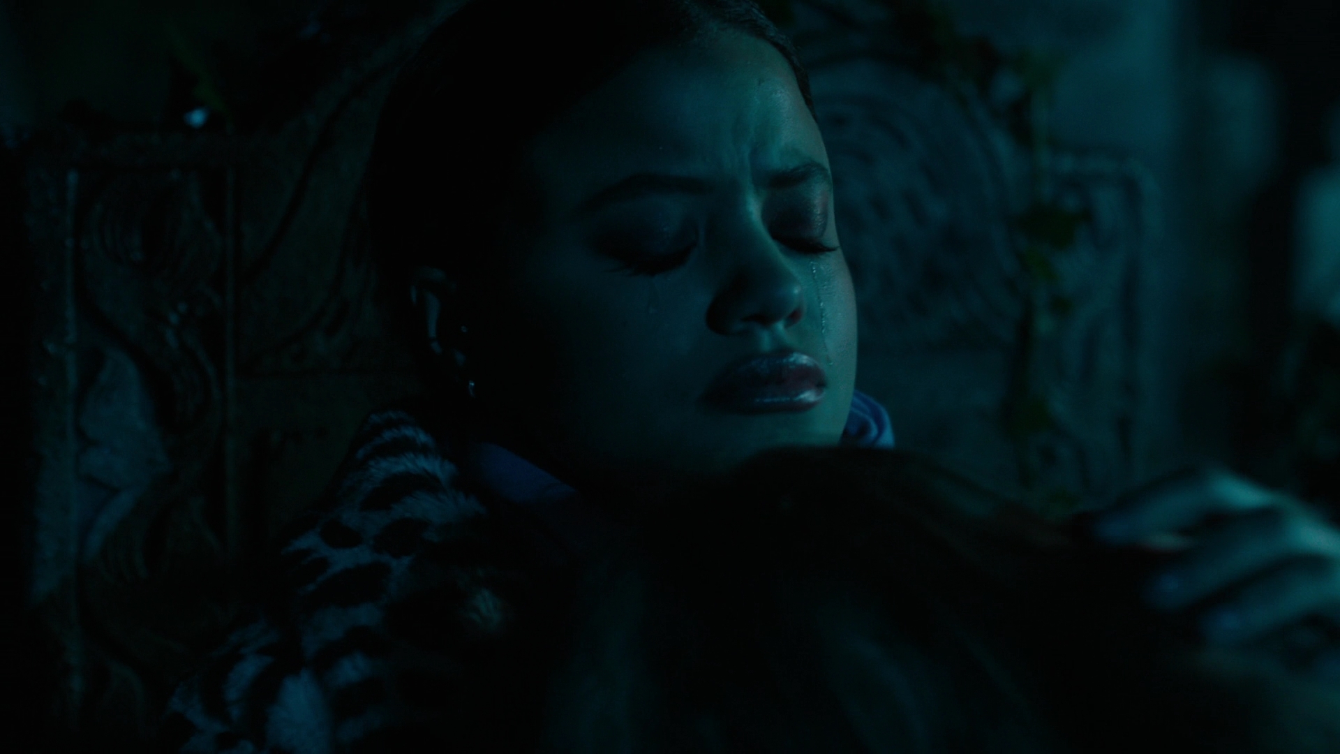 Charmed-Online-dot-nl_Charmed2x12NeedsToKnow1804.jpg