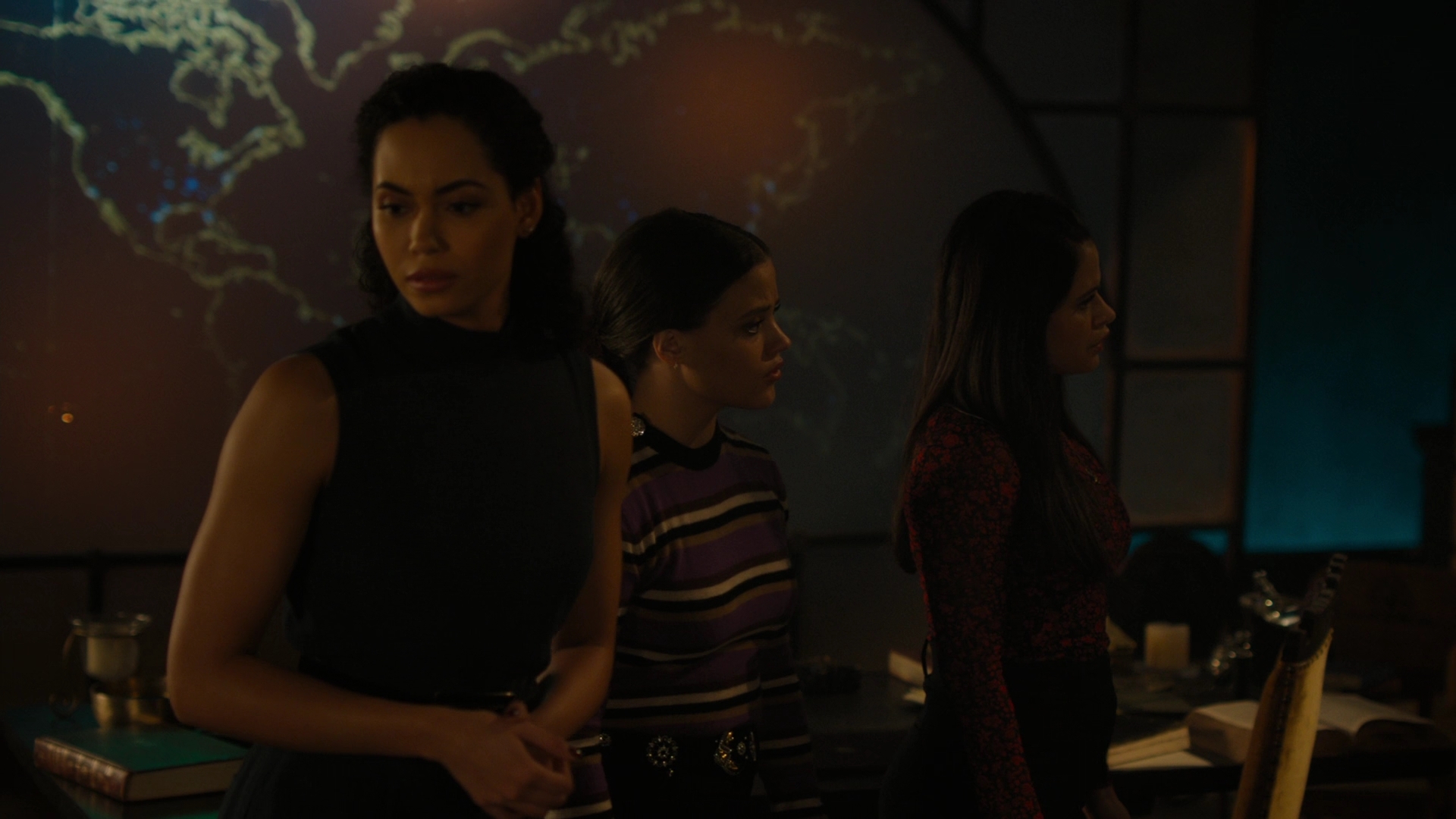 Charmed-Online-dot-nl_Charmed2x12NeedsToKnow2025.jpg
