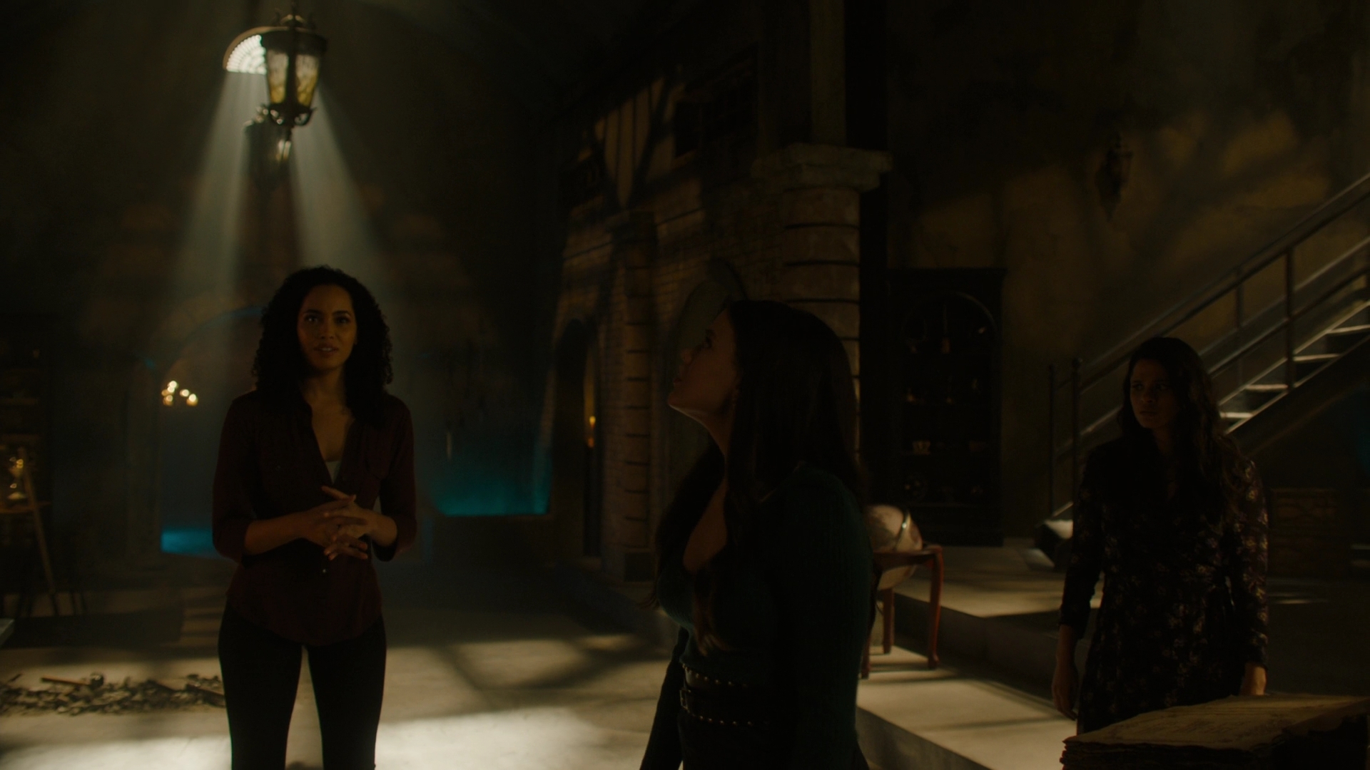 Charmed-Online-dot-nl-Charmed2x13BreakingTheCycle0826.jpg