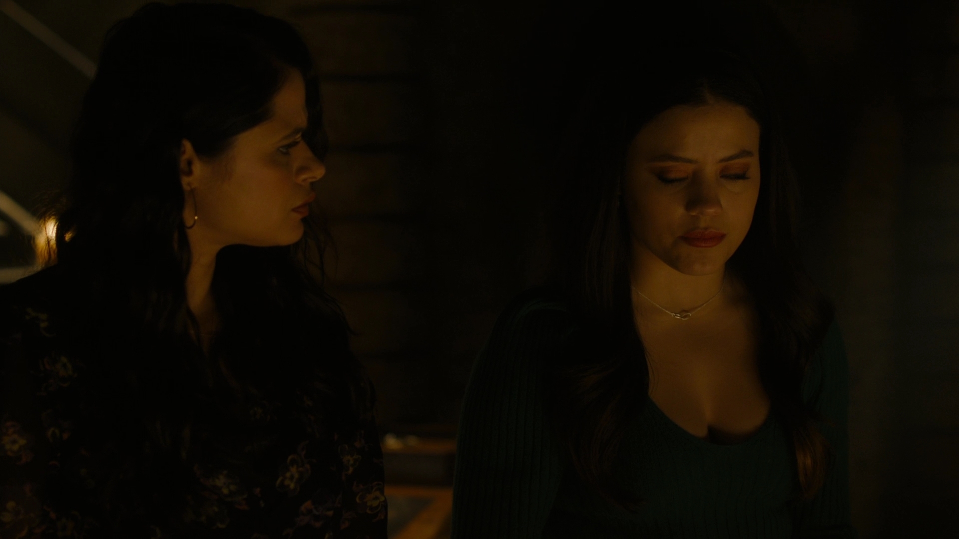 Charmed-Online-dot-nl-Charmed2x13BreakingTheCycle0942.jpg