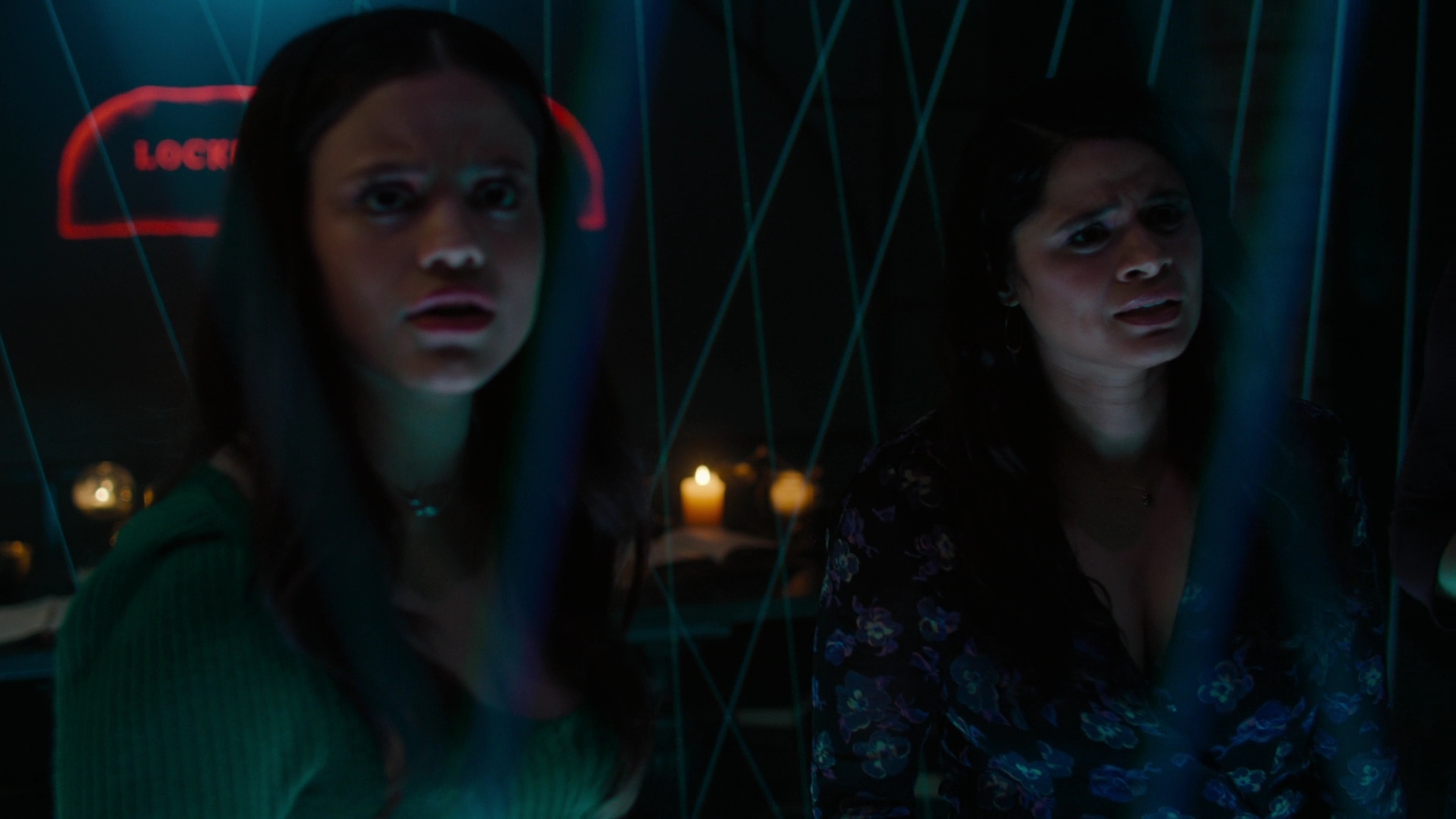 Charmed-Online-dot-nl-Charmed2x13BreakingTheCycle1381.jpg