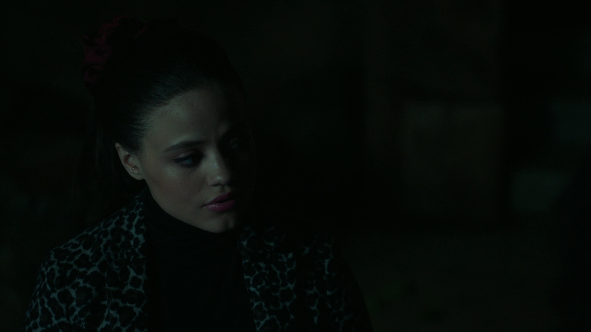 Charmed-Online-dot-nl-Charmed2x13BreakingTheCycle2233.jpg