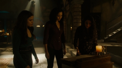 Charmed-Online-dot-nl-Charmed2x13BreakingTheCycle0851.jpg