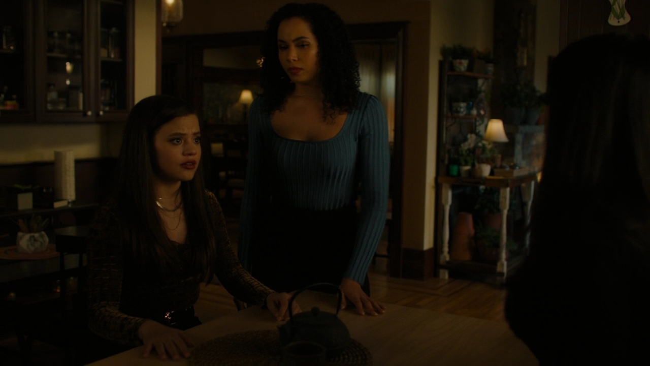 Charmed-Online-dot-nl-Charmed-2x14SuddenDeath0163.jpg