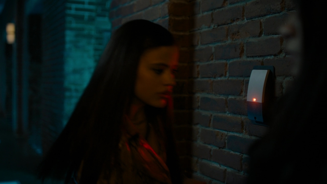 Charmed-Online-dot-nl-Charmed-2x14SuddenDeath0255.jpg