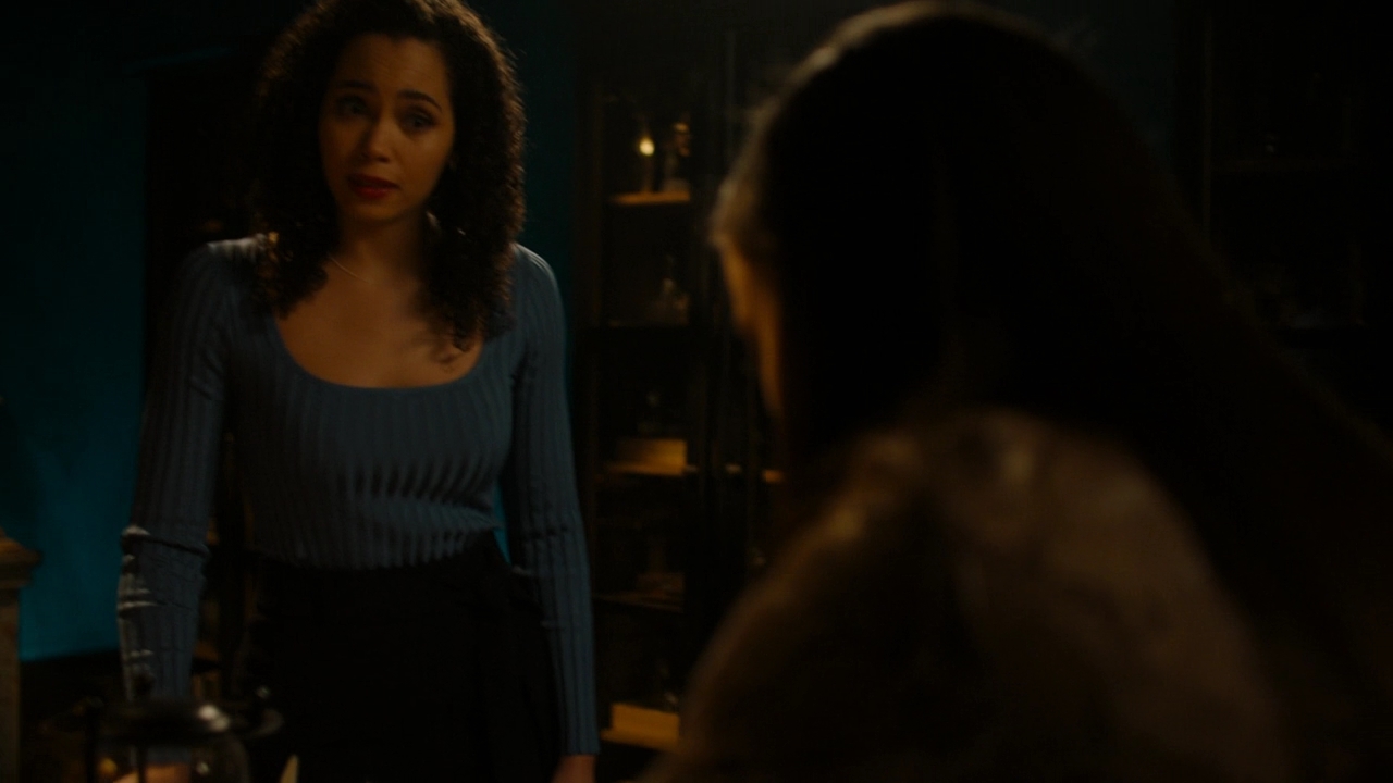 Charmed-Online-dot-nl-Charmed-2x14SuddenDeath0452.jpg