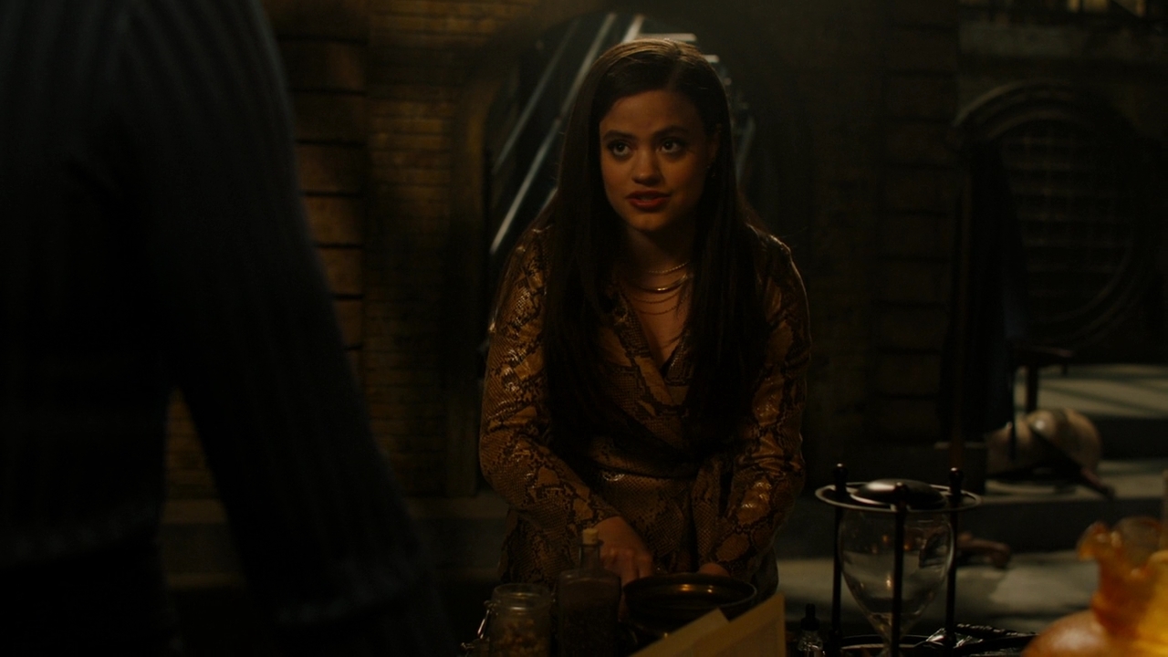 Charmed-Online-dot-nl-Charmed-2x14SuddenDeath0461.jpg