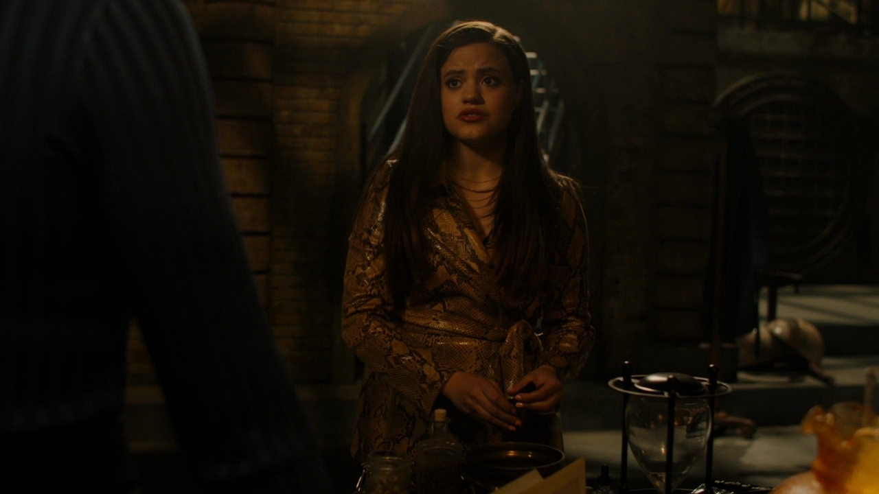 Charmed-Online-dot-nl-Charmed-2x14SuddenDeath0466.jpg