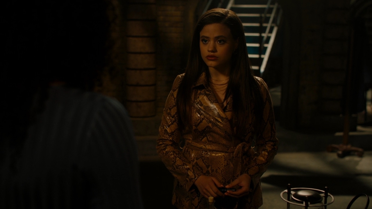 Charmed-Online-dot-nl-Charmed-2x14SuddenDeath0504.jpg Charmed-Online-dot-nl-Charmed-2x14SuddenDeath0504.jpg