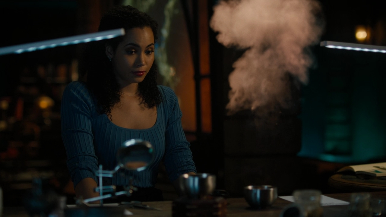 Charmed-Online-dot-nl-Charmed-2x14SuddenDeath0720.jpg