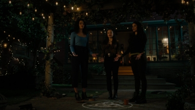 Charmed-Online-dot-nl-Charmed-2x14SuddenDeath0128.jpg