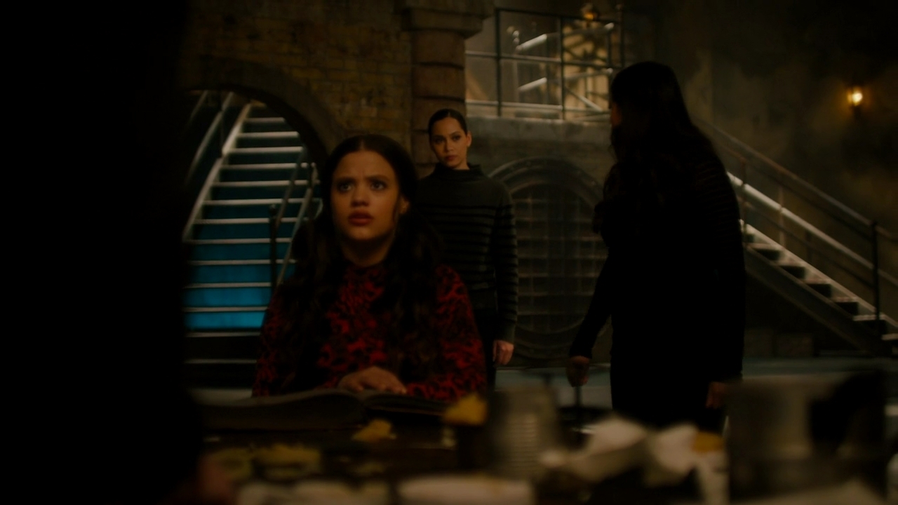 Charmed-Online-dot-nl_Charmed2x15ThirdTimesTheCharm0714.jpg
