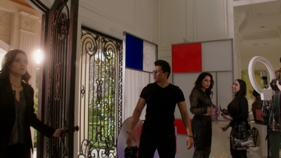 Charmed-Online-dot-nl_Charmed2x16TheEnemyOfMyFrenemy0947.jpg