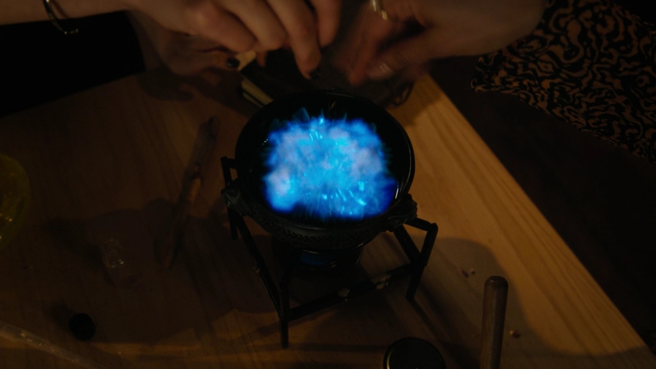 Charmed-Online-dot-nl_Charmed2x17SearchParty0749.jpg