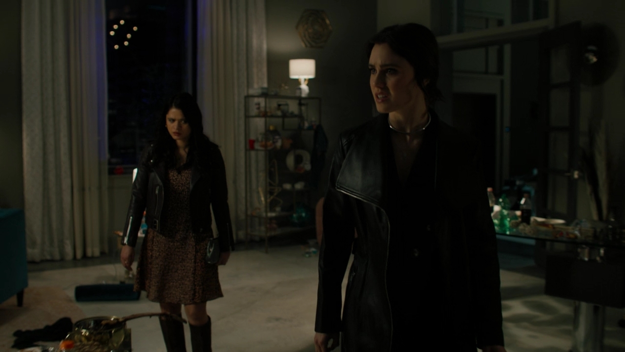 Charmed-Online-dot-nl_Charmed2x17SearchParty1294.jpg
