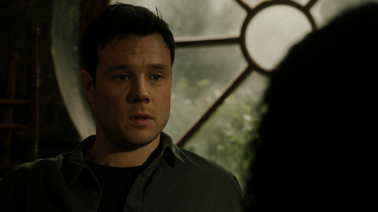 Charmed-Online-dot-nl_Charmed2x18DontLookBackInAnger0041.jpg