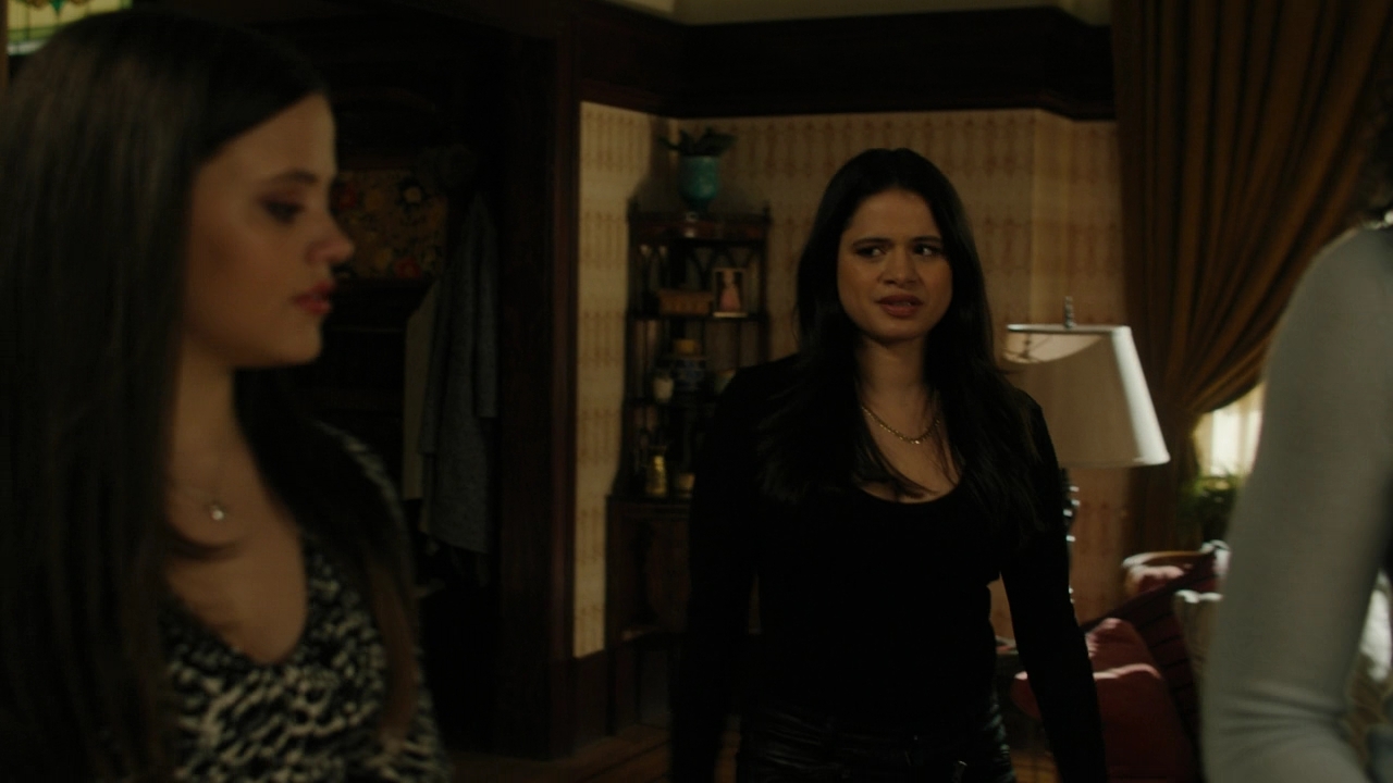 Charmed-Online-dot-nl_Charmed2x18DontLookBackInAnger0111.jpg