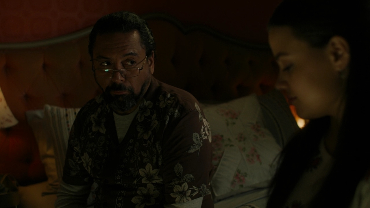 Charmed-Online-dot-nl_Charmed2x18DontLookBackInAnger2257.jpg