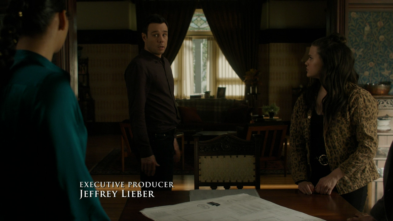 Charmed-Online-dot-nl_Charmed2x19UnsafeSpace0231.png