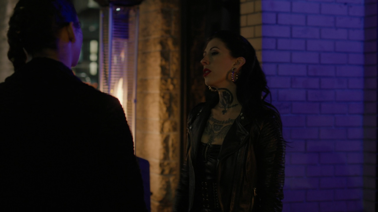 Charmed-Online-dot-nl_Charmed2x19UnsafeSpace0550.png
