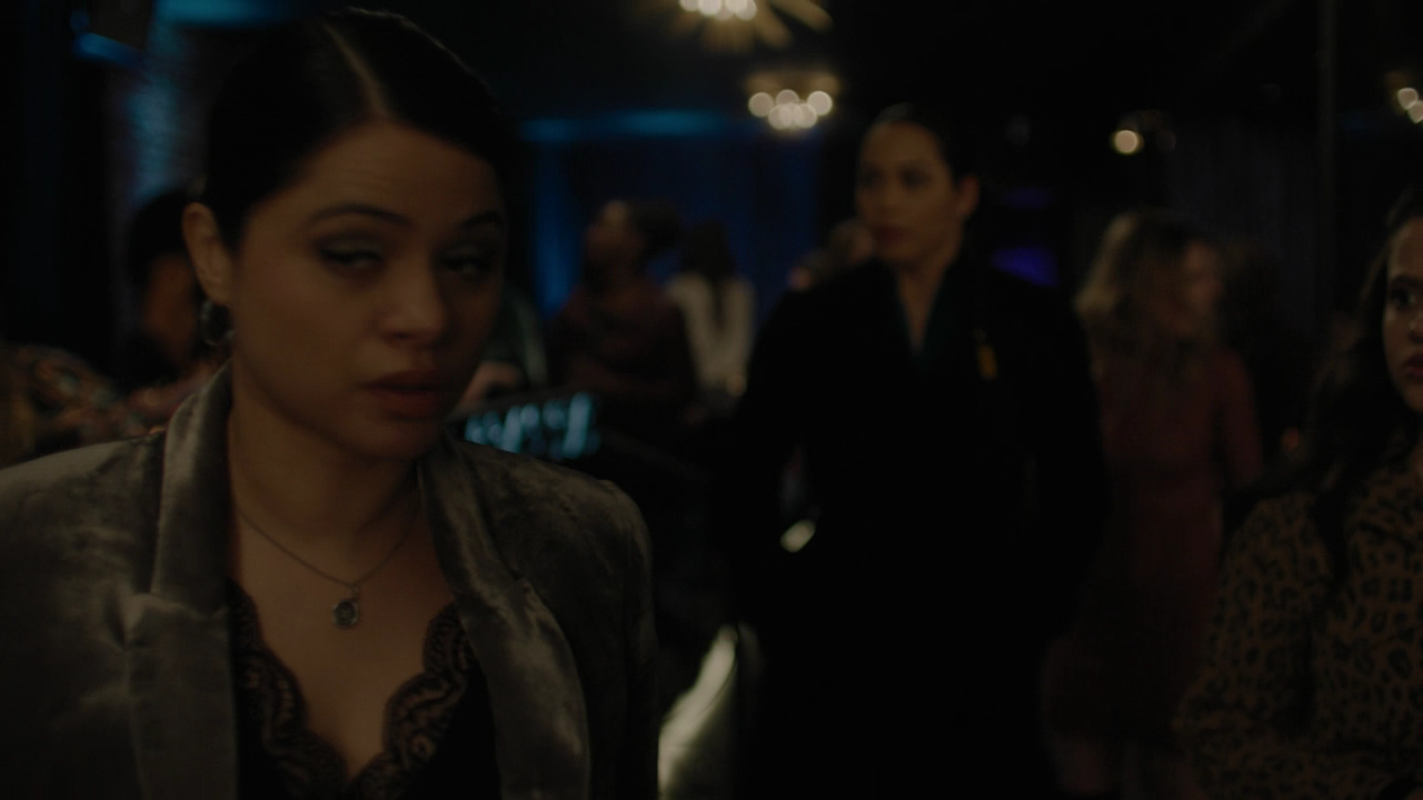 Charmed-Online-dot-nl_Charmed2x19UnsafeSpace0577.png