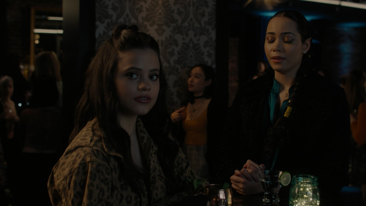 Charmed-Online-dot-nl_Charmed2x19UnsafeSpace0825.png