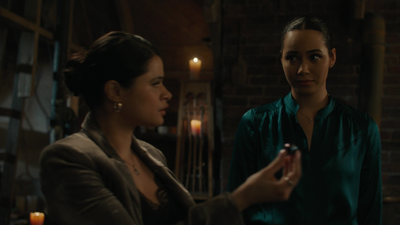 Charmed-Online-dot-nl_Charmed2x19UnsafeSpace1080.png