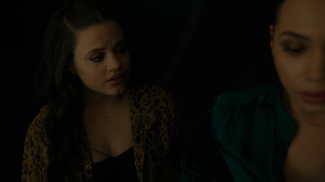 Charmed-Online-dot-nl_Charmed2x19UnsafeSpace1653.png