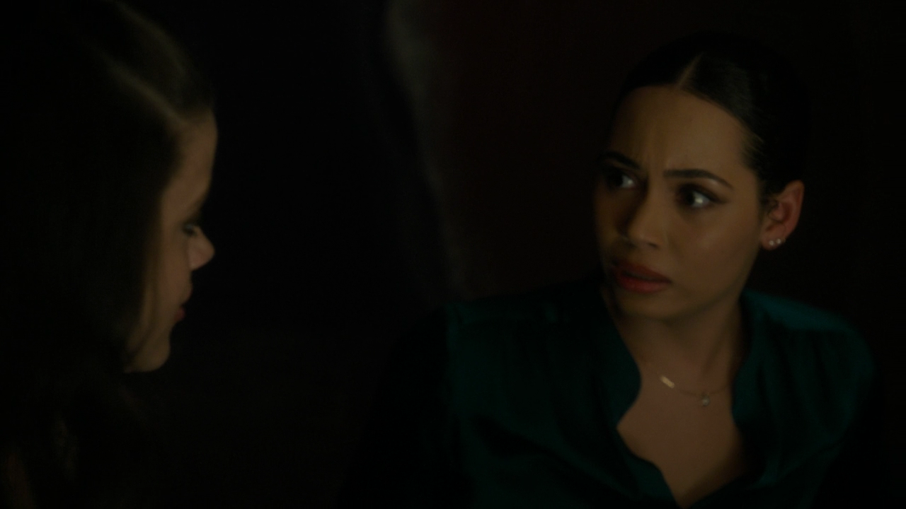 Charmed-Online-dot-nl_Charmed2x19UnsafeSpace1660.png