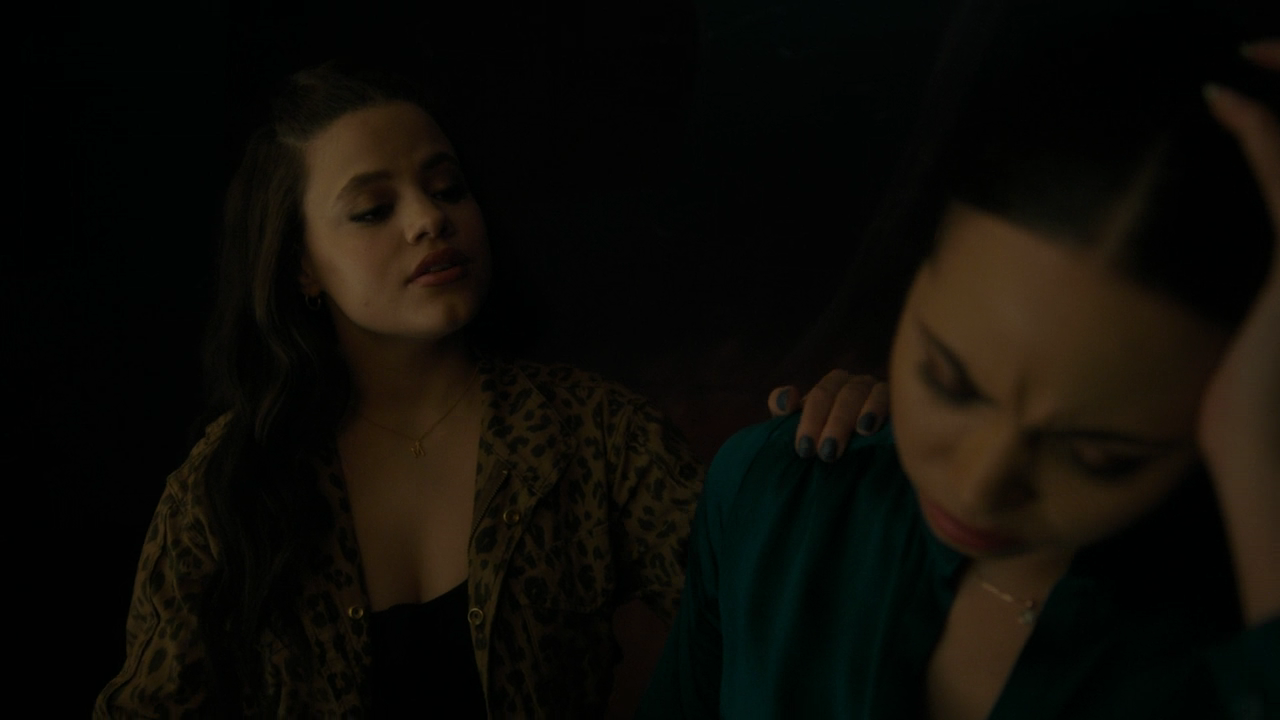 Charmed-Online-dot-nl_Charmed2x19UnsafeSpace1675.png