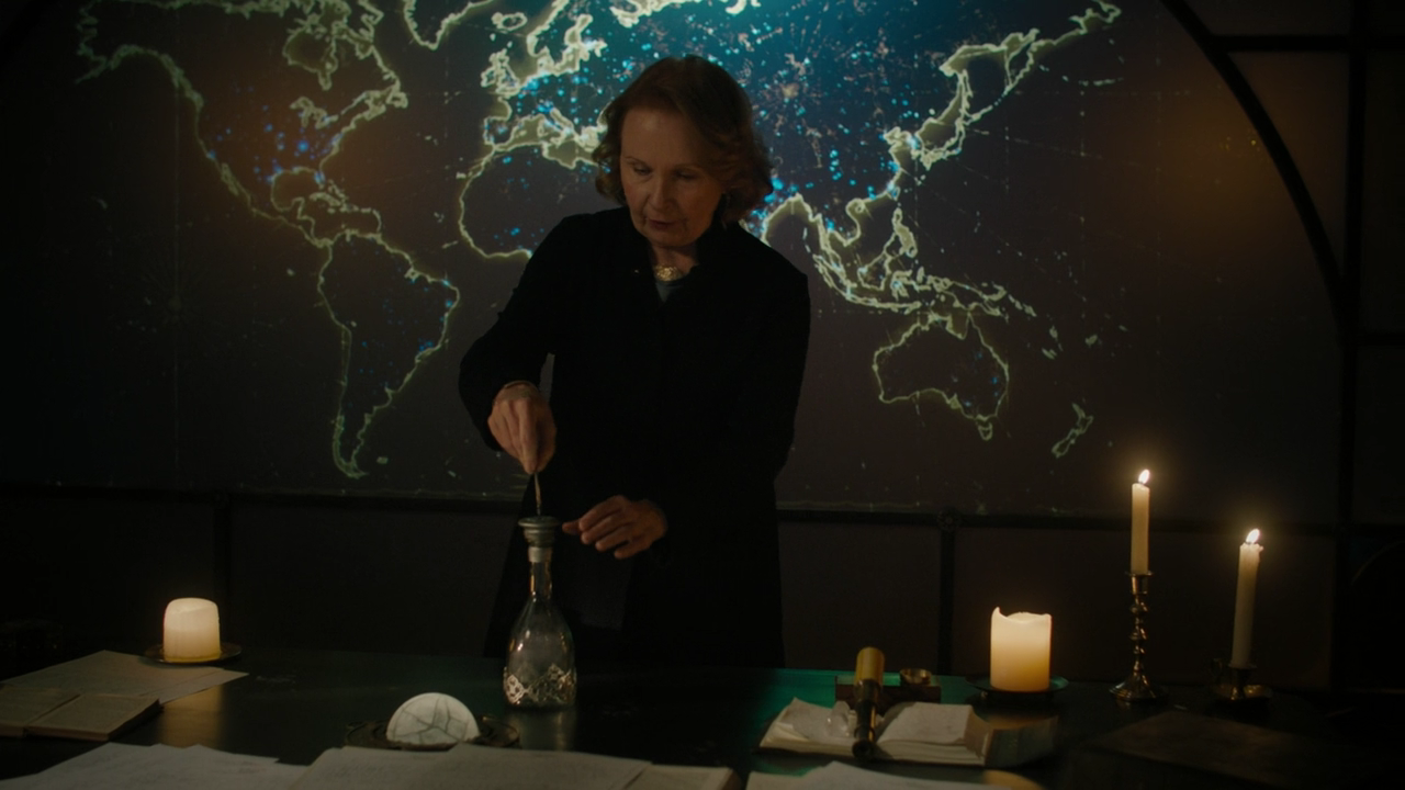 Charmed-Online-dot-nl_Charmed2x19UnsafeSpace2013.png Charmed-Online-dot-nl_Charmed2x19UnsafeSpace2013.png