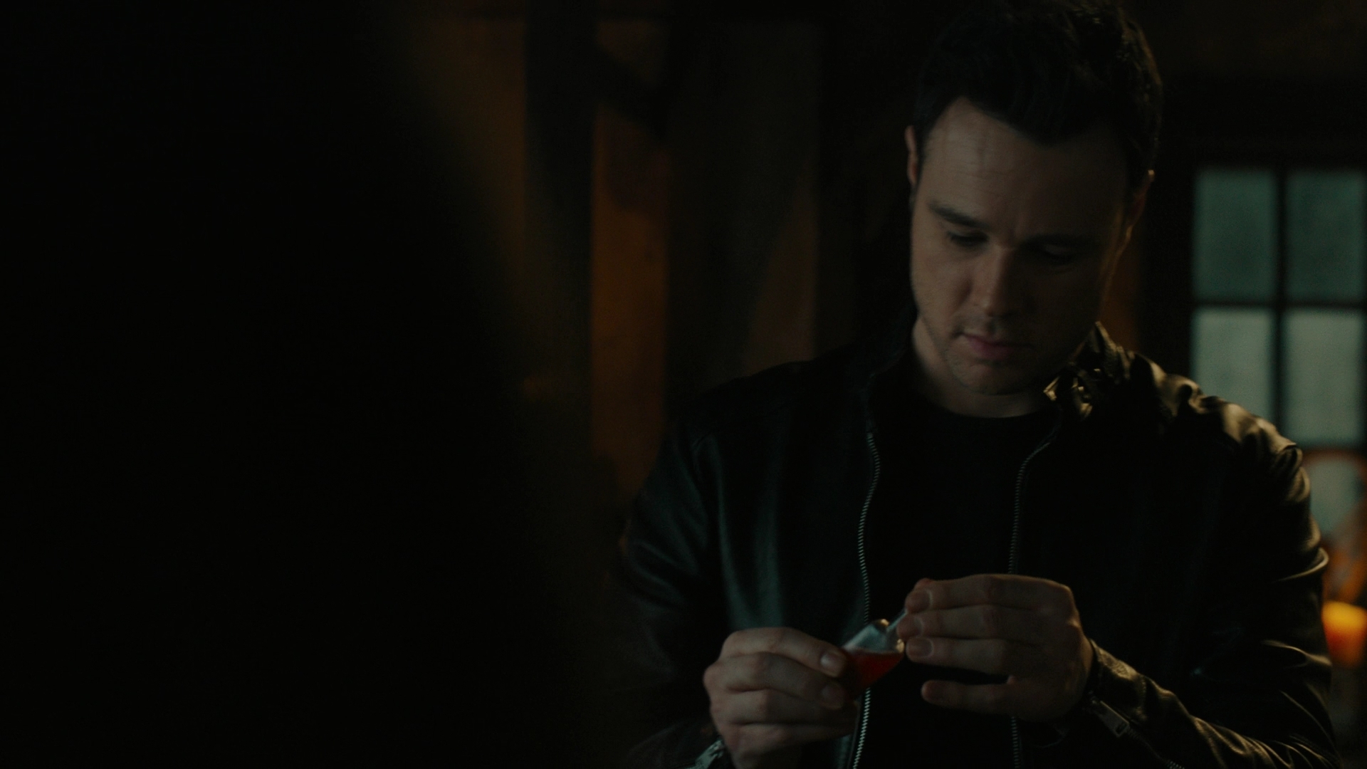 Charmed-Online-dot-nl_Charmed3x01AnInconvenientTruth1954.jpg