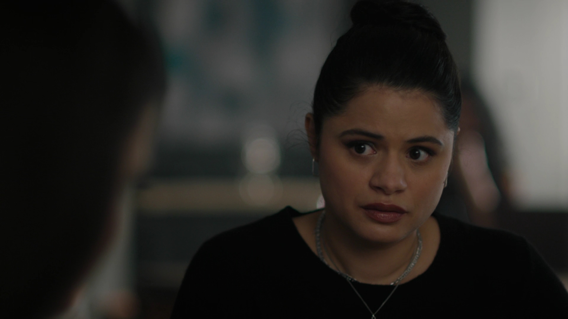 Charmed-Online-dot-nl_Charmed2x02SomeonesGoingToDie0462.jpg
