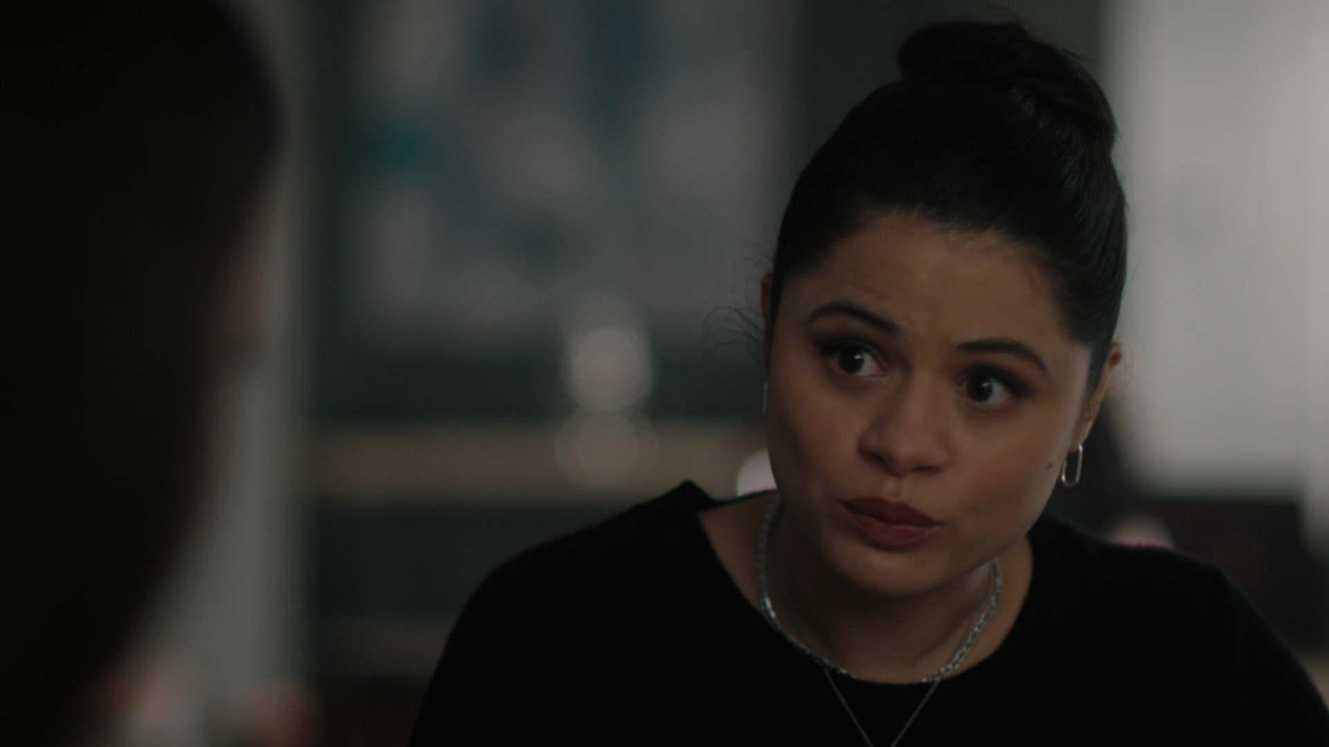 Charmed-Online-dot-nl_Charmed2x02SomeonesGoingToDie0470.jpg