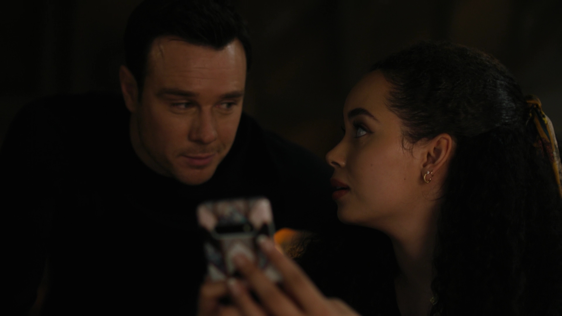 Charmed-Online-dot-nl_Charmed2x02SomeonesGoingToDie0504.jpg