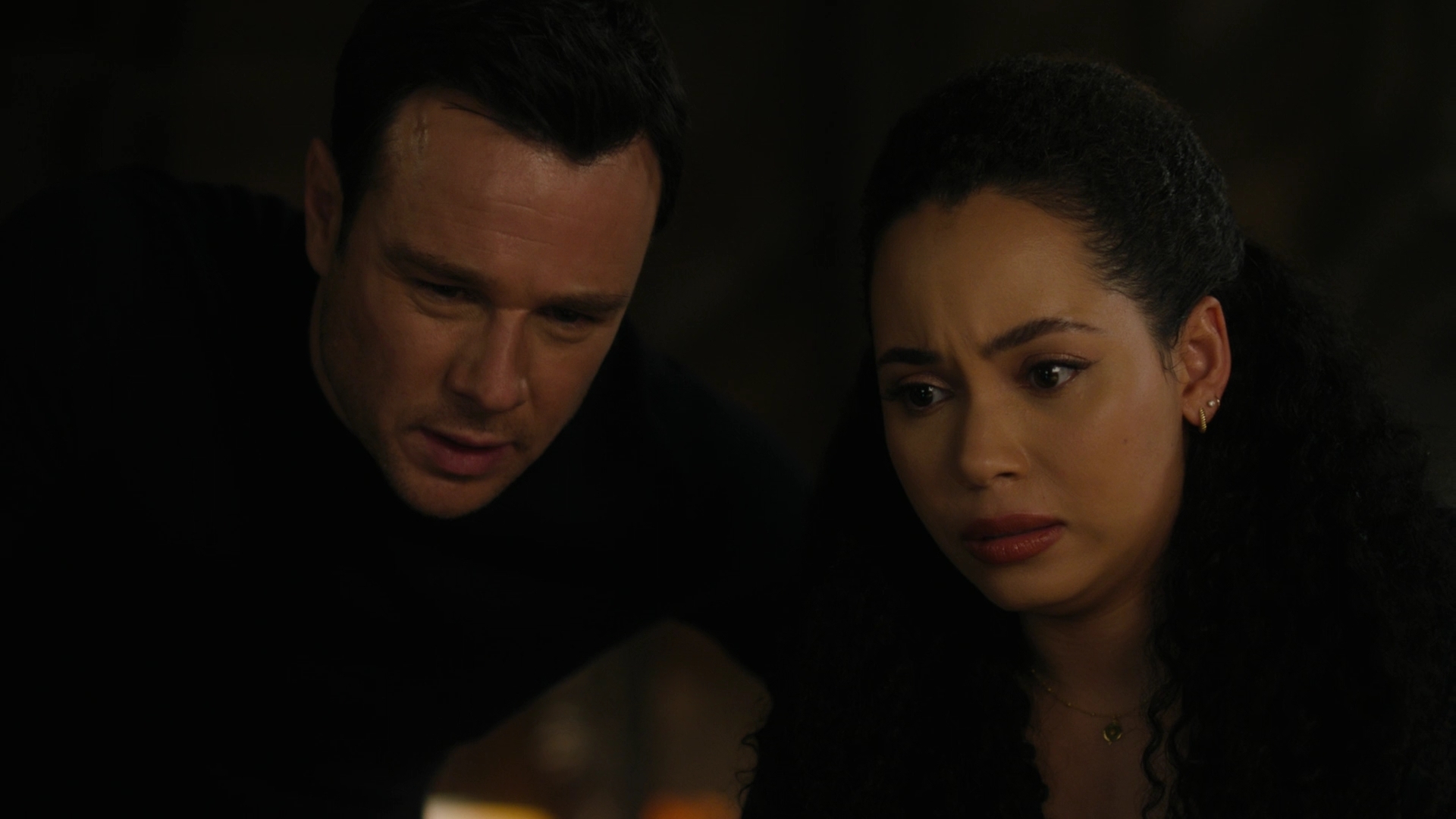 Charmed-Online-dot-nl_Charmed2x02SomeonesGoingToDie0523.jpg