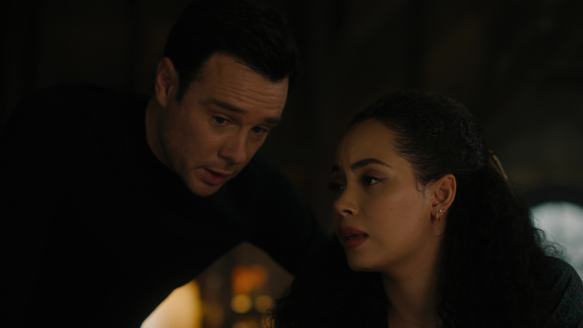 Charmed-Online-dot-nl_Charmed2x02SomeonesGoingToDie0532.jpg